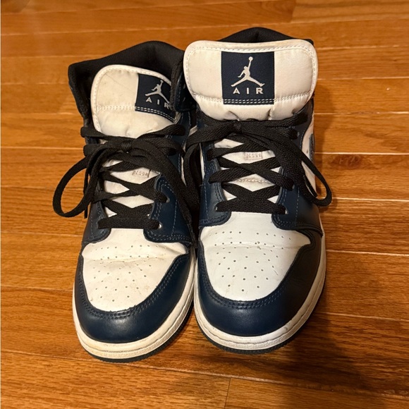 Jordan retro 1 Navy and White High-Top Sneakers size 6.5Y - Picture 2 of 5